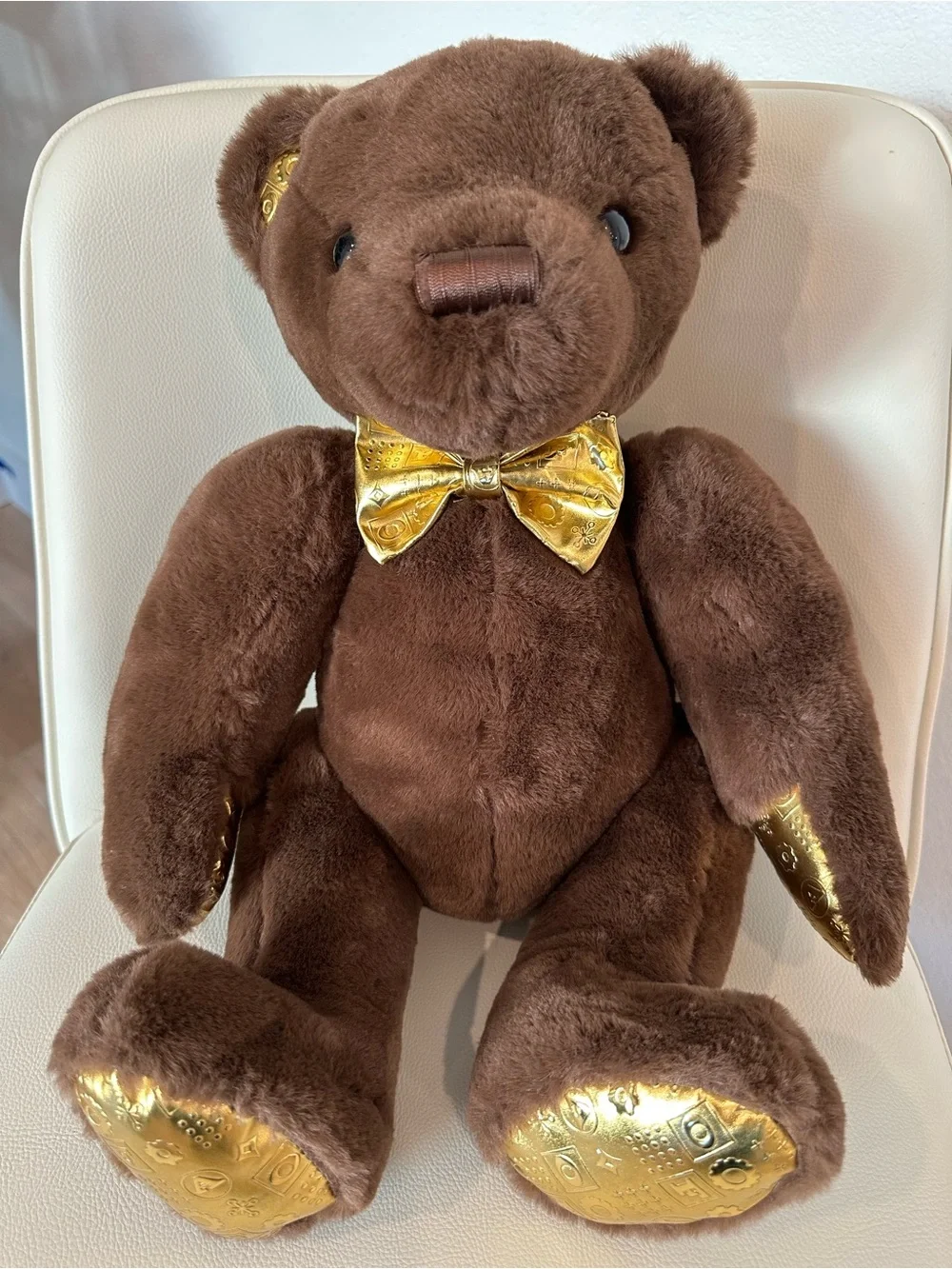 FAO Schwarz Teddy Bear 17” Brown Plush Gold Bow & Paws Stuffed Animal 202